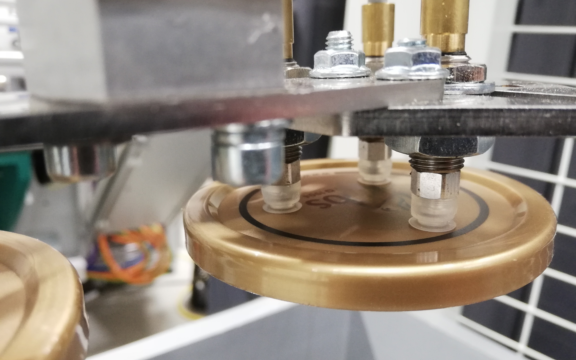 Tss applikation tampondruck robotik pp deckel lebensmittelindustrie